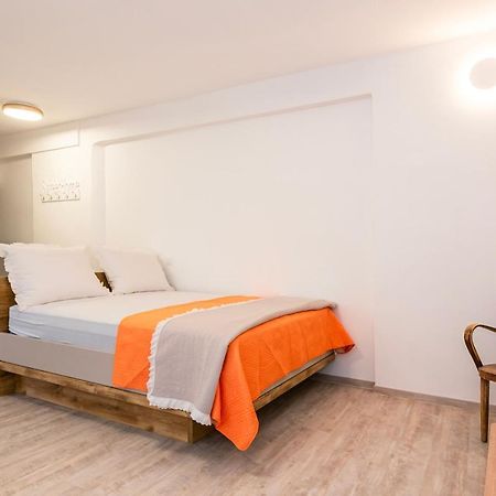 Studio Apartman Max Center Of The Old Town Free Parking Beautiful View Šibenik Kültér fotó