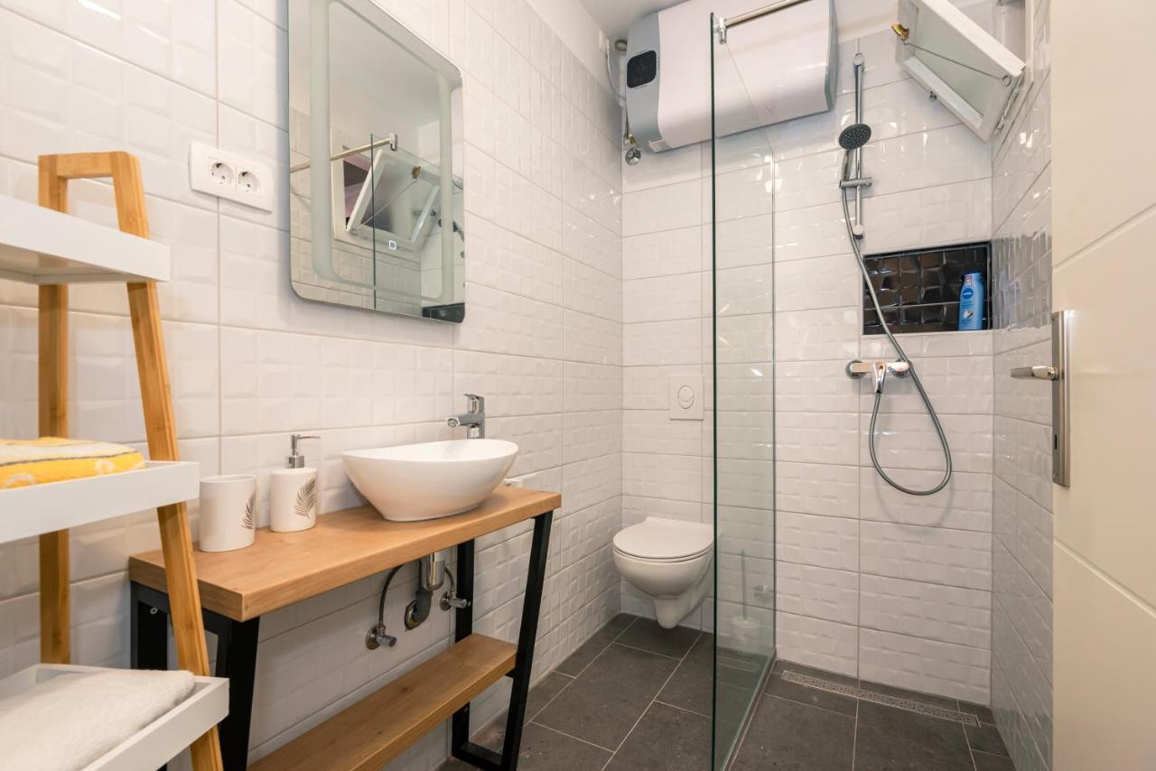 Studio Apartman Max Center Of The Old Town Free Parking Beautiful View Šibenik Kültér fotó