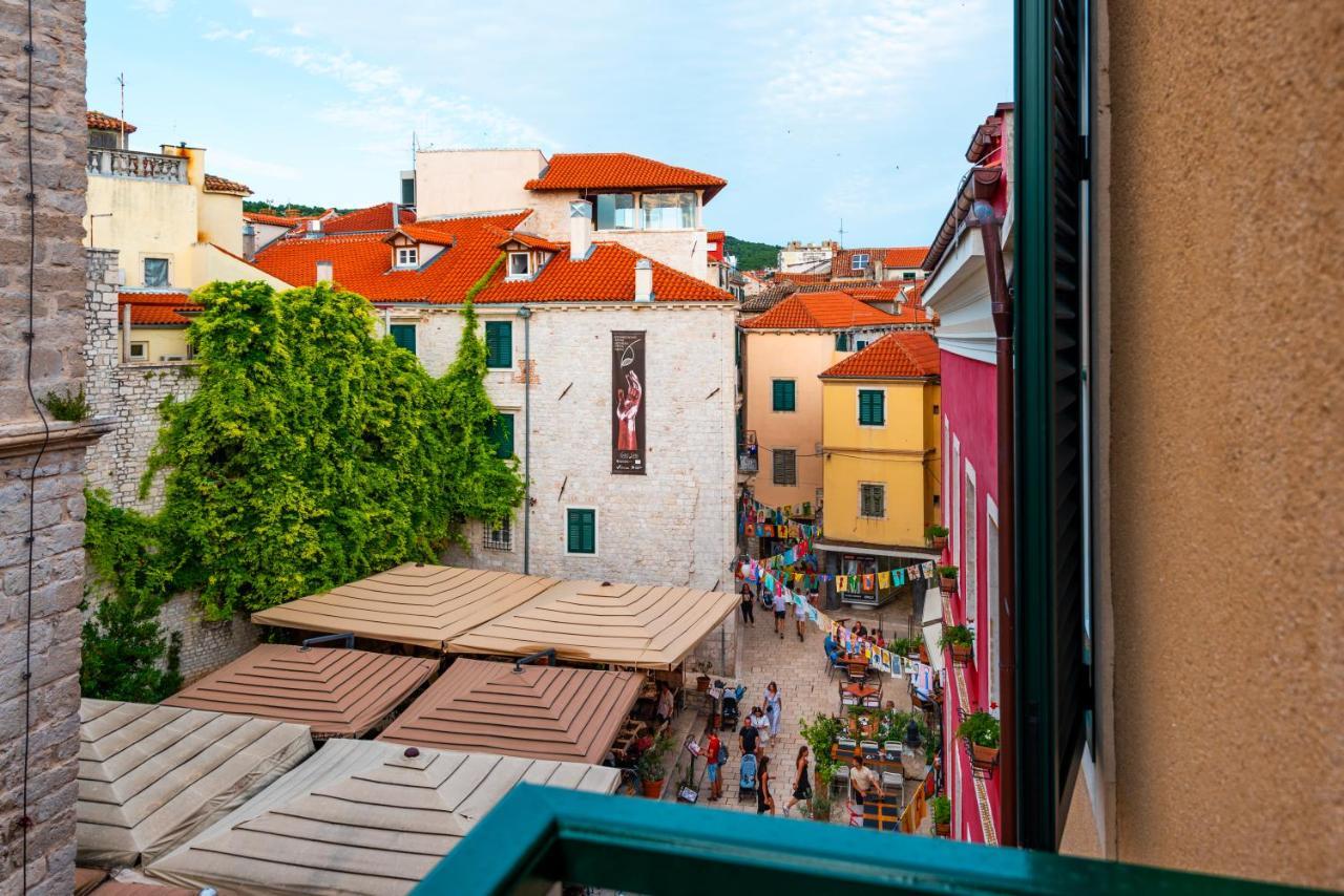Studio Apartman Max Center Of The Old Town Free Parking Beautiful View Šibenik Kültér fotó